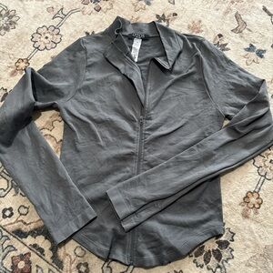 Otos women's charcoal grey ribbed activewear zip-up